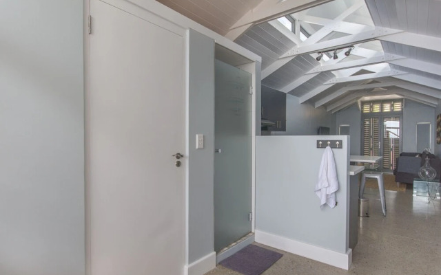 Harbour Road Apartment