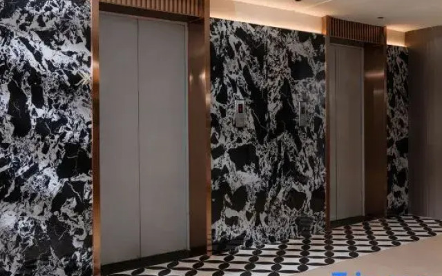 Sanhe Hotel