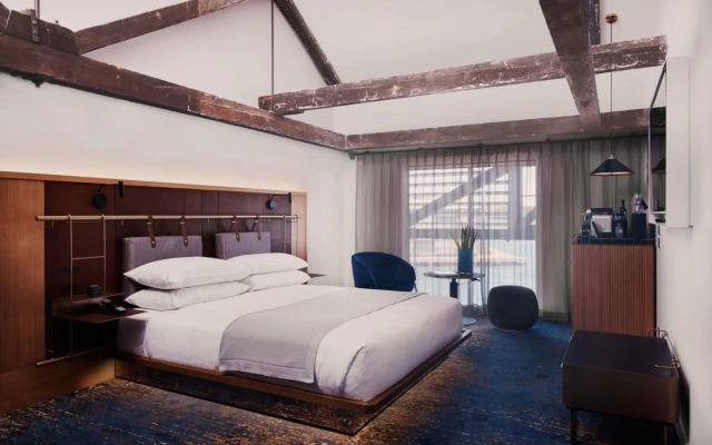 Pier One Sydney Harbour, Marriott Autograph Collection