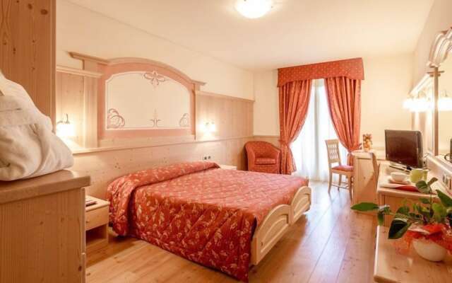 Beverly Alps Hotel & Spa