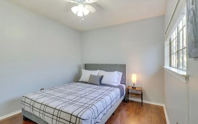 Austin Vacation Rental w/ Yard ~ 14 Mi to Downtown