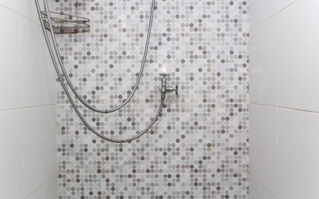 Comfort Living 1Br At Grand Sentraland Karawang Apartment