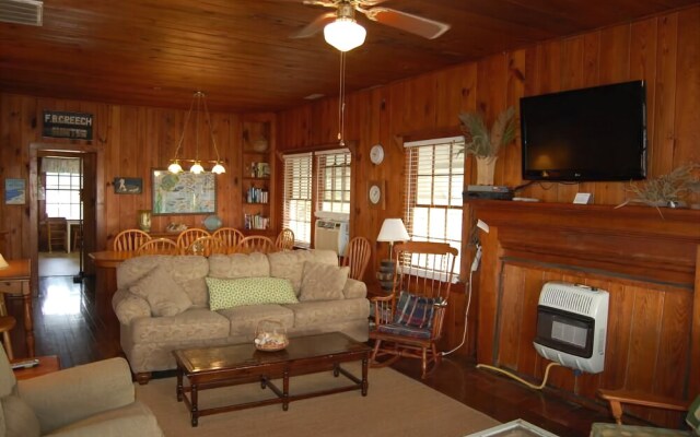 Creech House - 4 Br Home