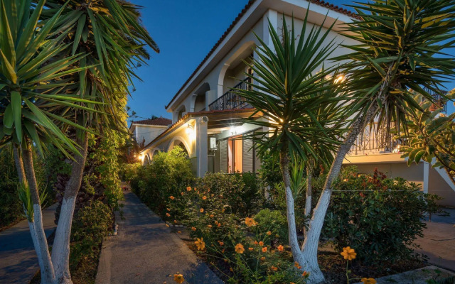 Tota Studios