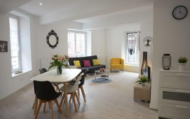 2 Bedroom Apartment, Downtown Dieppe