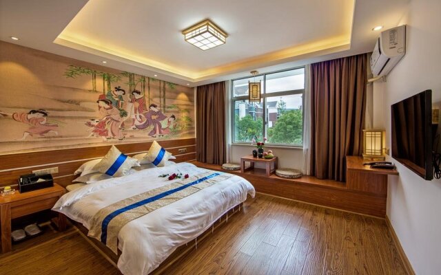 Dream In Jiangnan Hotel