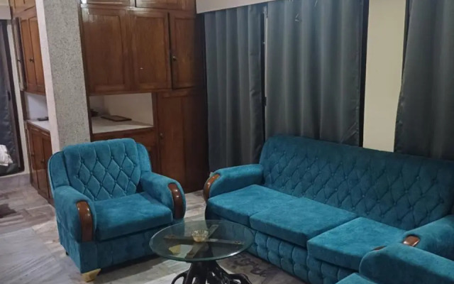 OYO 19732 Brajen's Sweet Home