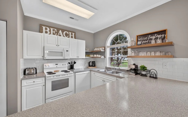 Magnolia Place 4695-102 2 Bedroom Condo