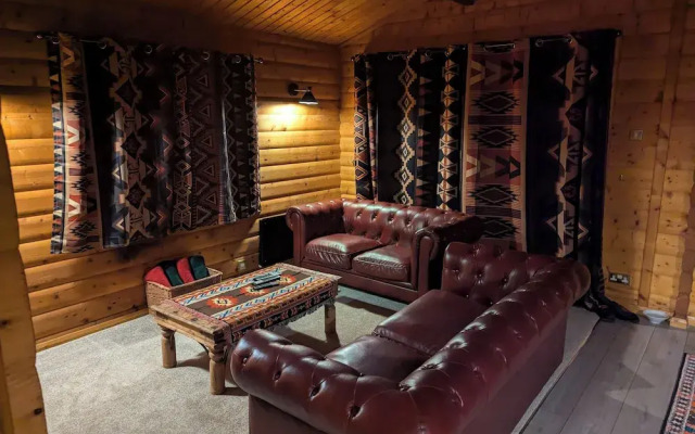 Pineshadow Lodge-dog Friendly, Kenwick Park, Louth