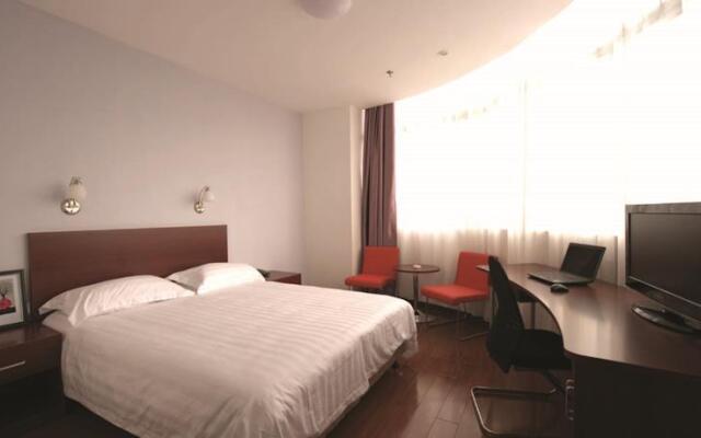 Baiyi Apartment Hotel