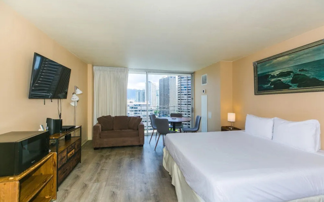 Ilikai Marina Studio City View Condos with Fully Equipped Kitchens & Free Wifi