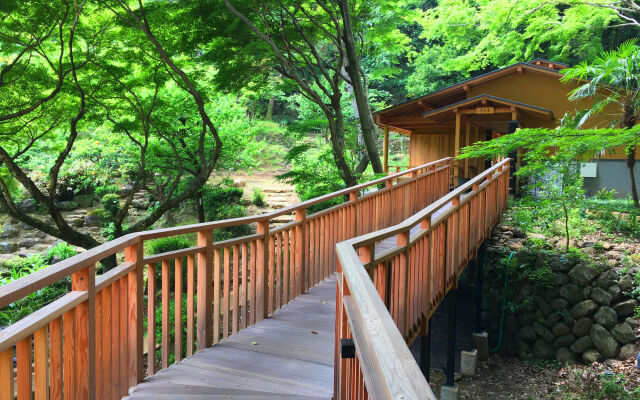 Izuajiro-onsen Shoufuen