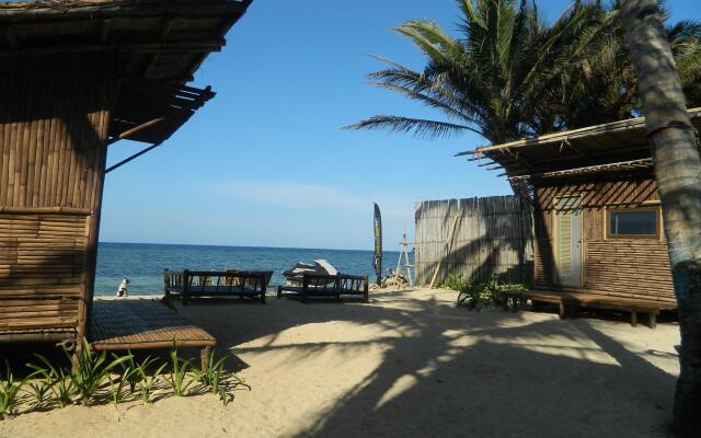 MangoRiders Beach Club