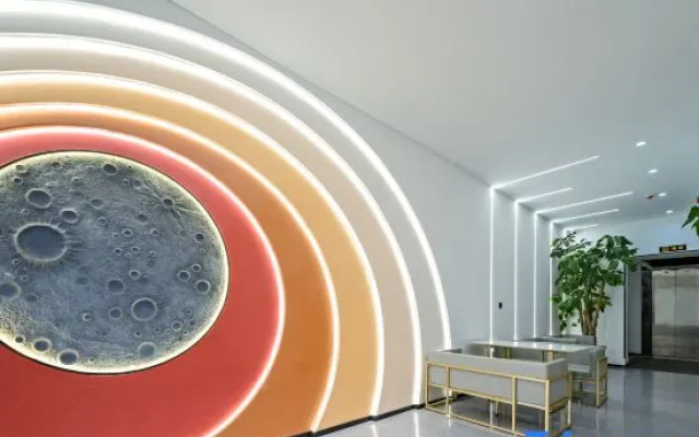 Yuecheng Film and Television Intelligent Hotel (Dali High speed Railway Station Branch) – Outside – Dali