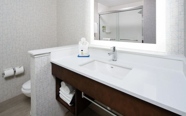 Holiday Inn Express & Suites Murrieta by IHG