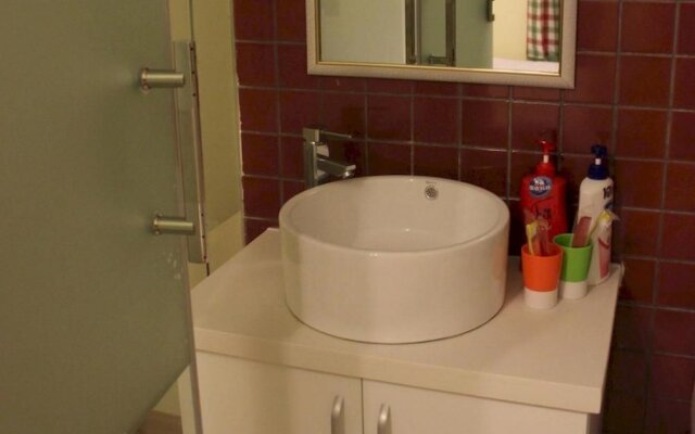 Shaoxing International Youth Hotel