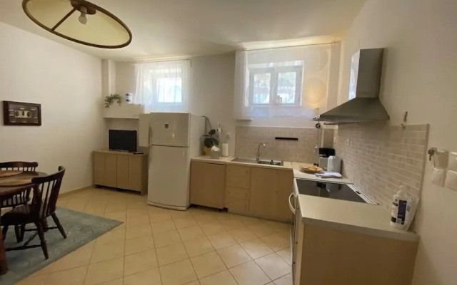 Tria Luxury Residences