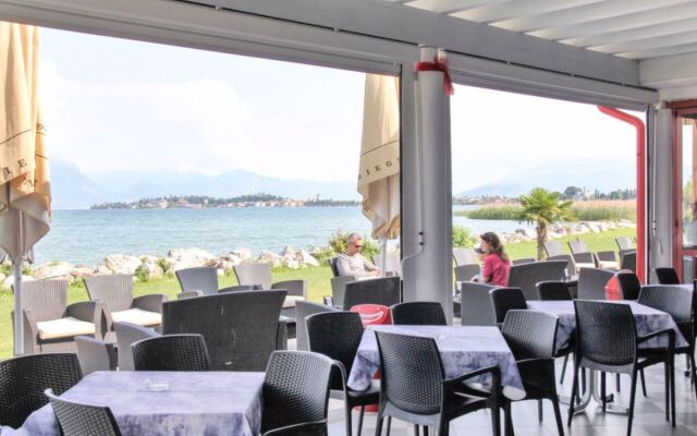 Apartment Daniela Sirmione