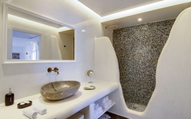Secret Legend Suites
