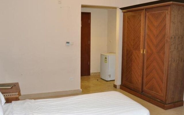 One to One Diar Al Jaafria Hotel