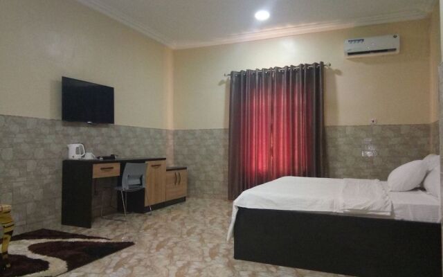 Suncourt Feel At Home Suites