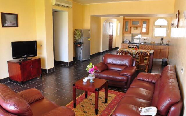 Tamra Residence Hotel-Apartment