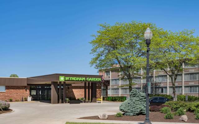 Wyndham Garden Kenosha Harborside