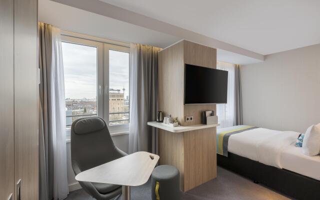 Premier Inn Cologne City Sud Hotel