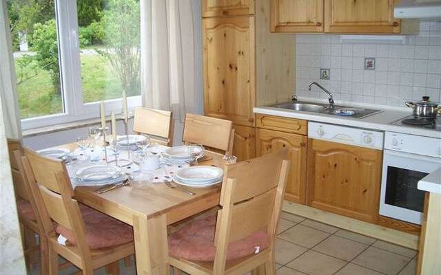 Detached Single-storey Bungalow With Terrace