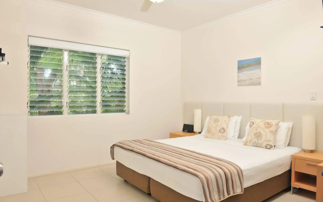 Mantra Portsea