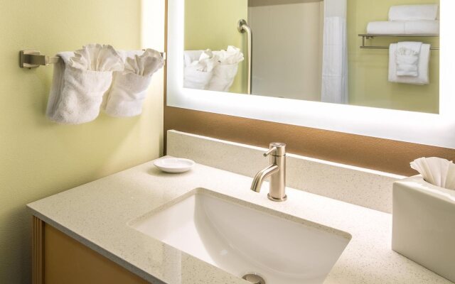 Red Lion Inn & Suites Everett