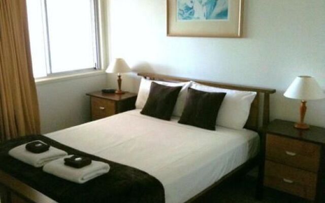 Seaview Apartments