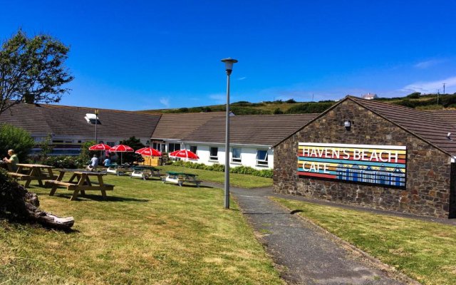 YHA Broad Haven - Hostel