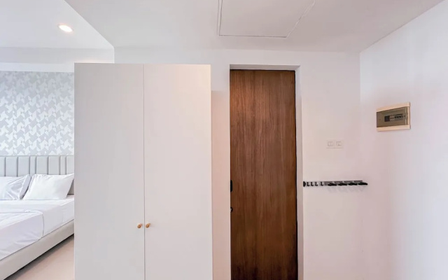Minimalist Studio (No Kitchen) At The City Square Surabaya Apartment – Guest Rooms – Surabaya