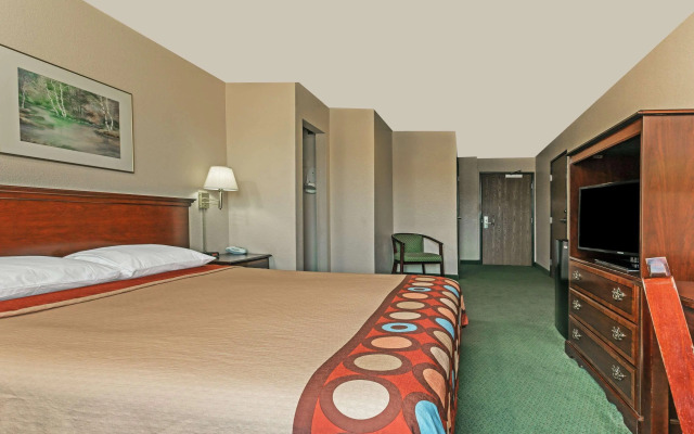 Harvest Inn, Dixon/ UC Davis.