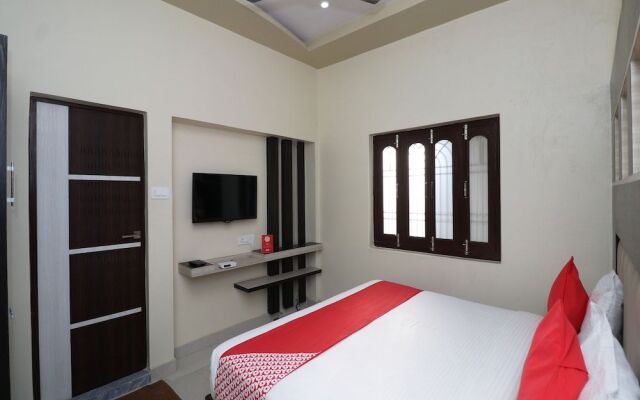 Capital O 30380 Kiaara Stay