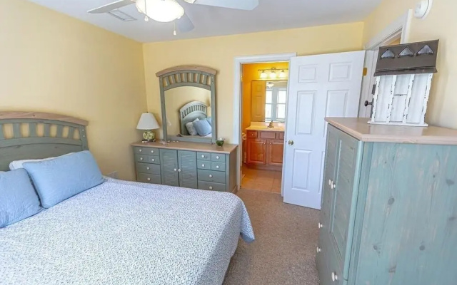 Ramons Roost 5 Bedroom Condo by Redawning
