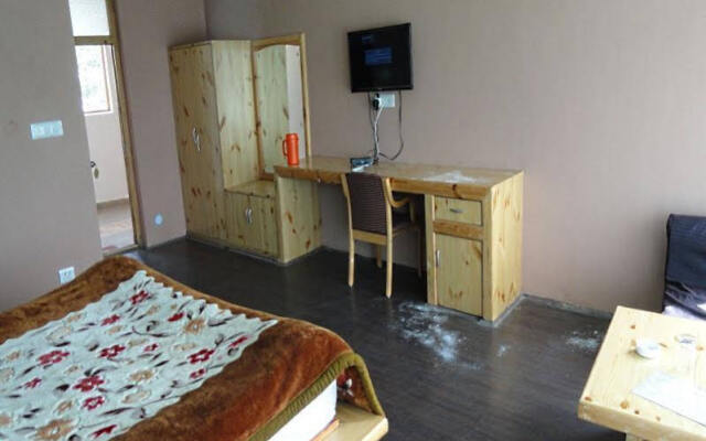 The Leh-Chen Hotel