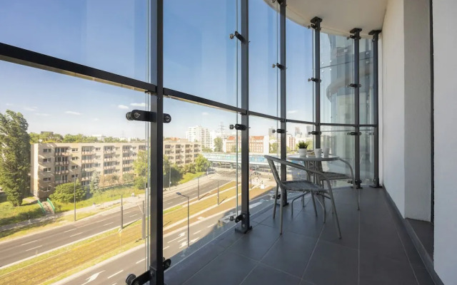 Studio With Balcony Wola by Renters