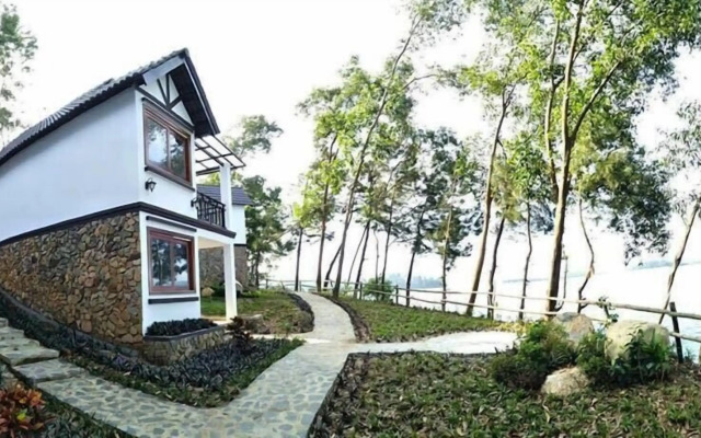 Phu Ninh Lake Resort