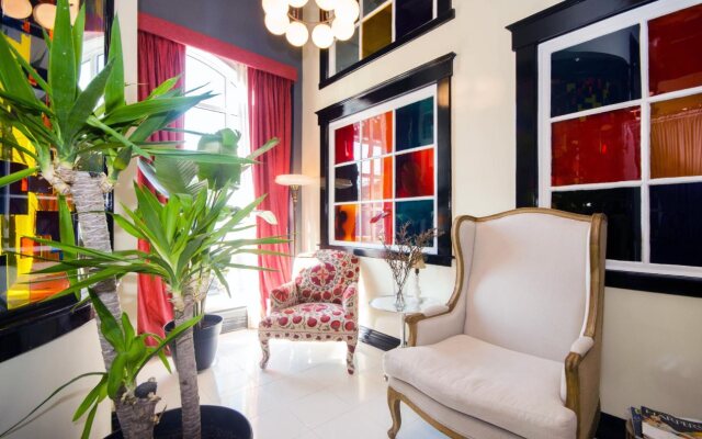 The Box House Hotel