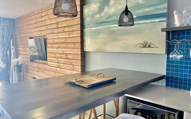 Sea front designer apartment