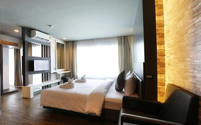 TR Rock Hill Hotel