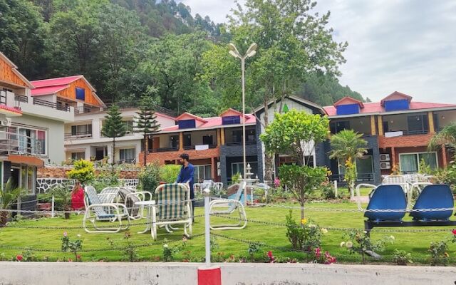 Hotel Pine Track HPT