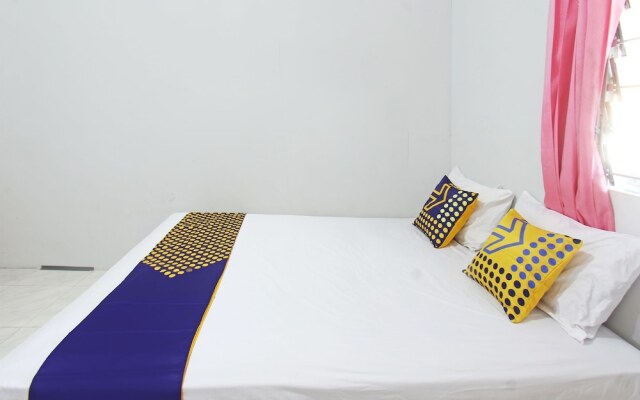 OYO Life 92960 Rumah Kos Kita