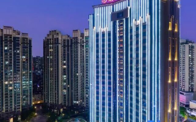 Evwa Platinum Hotel