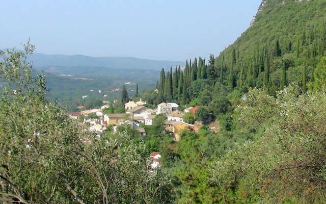 Villas in Central Corfu