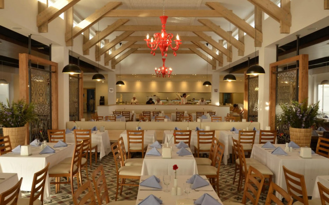 Calimera Side Resort