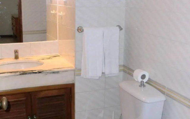 Algamar Apartments