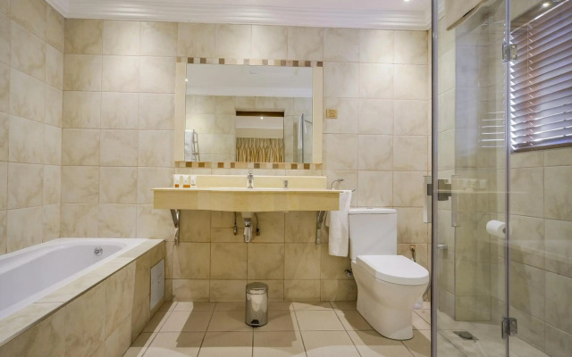 The Cycad Lodge & Chalets